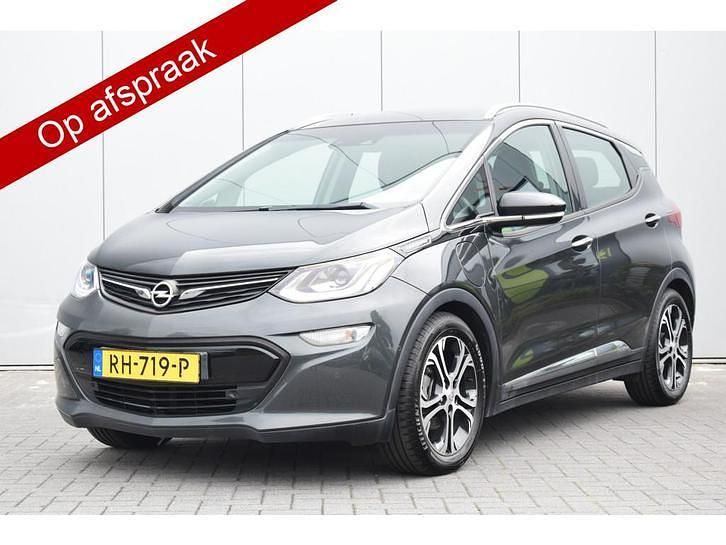 Grijs Occasion 2017 Opel Ampera Executive Hatchback | € 11.999 (Eerlijke prijs) - Afbeelding 1/4