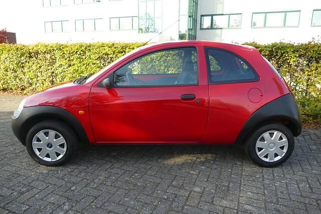 Occasion Ford Ka Futura 60 PK (44 kW) 2005 Rood Hatchback