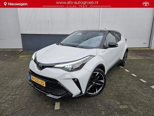 Beige Gebruikt 2021 Toyota C-HR Sport SUV | € 26.995 (Duur) - Afbeelding 1/4