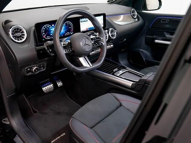 Occasion Mercedes E250 AMG line 163 PK (119 kW) 2025 Zwart Hatchback