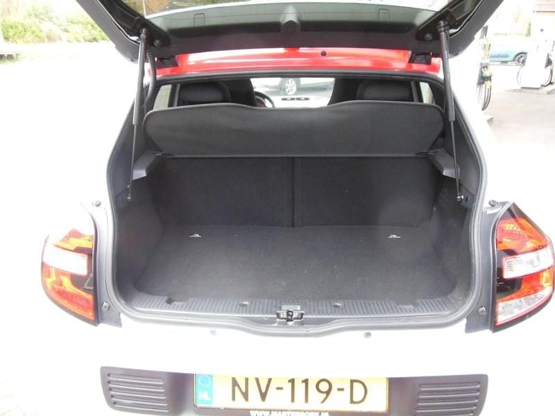 Occasion Renault Twingo Collection 71 PK (52 kW) 2017 Wit Hatchback