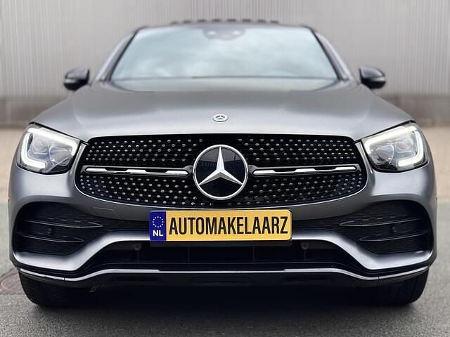 Occasion Mercedes GLC300 AMG 258 PK (189 kW) 2021 Grijs Coupé