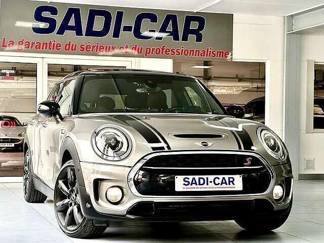 Grijs Gebruikt 2016 Mini Cooper S Clubman Stationwagen | € 15.990 (Eerlijke prijs) - Afbeelding 1/4