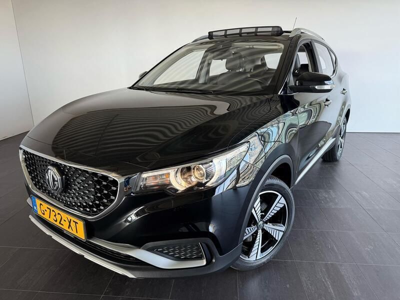 Zwart Gebruikt 2019 MG ZS Luxury Sedan | € 14.875 (Super prijs) - Afbeelding 1/4