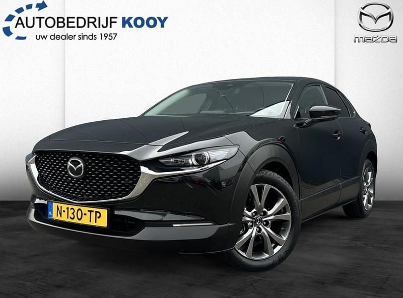Zwart Gebruikt 2021 Mazda CX-30 Luxury SUV | € 29.945 (Eerlijke prijs) - Afbeelding 1/4