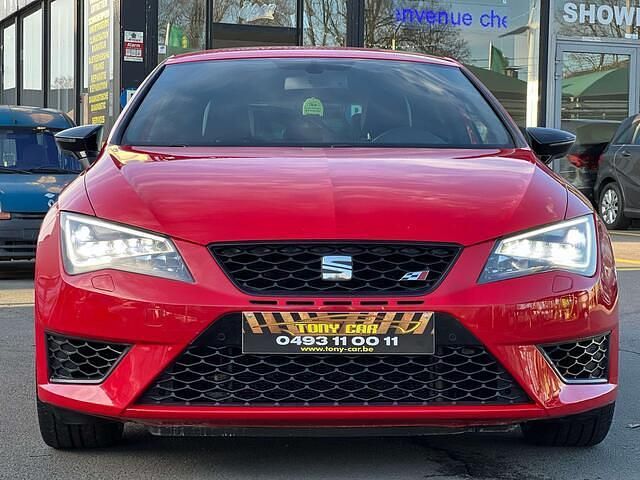 Occasion Cupra Leon 2015 Rood Sedan