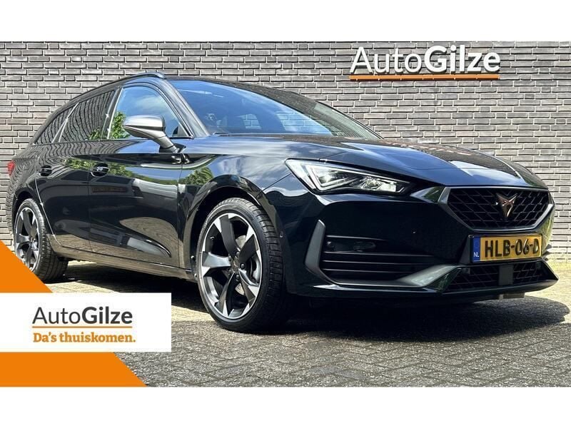 Zwart Gebruikt 2024 Cupra Leon Stationwagen | € 32.495 (Iets duurder) - Afbeelding 1/4