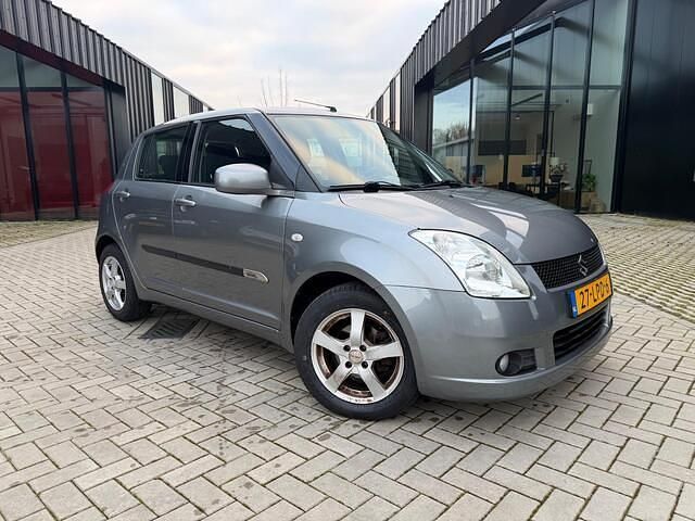 Occasion Suzuki Swift Cool 93 PK (68 kW) 2010 Grijs Hatchback