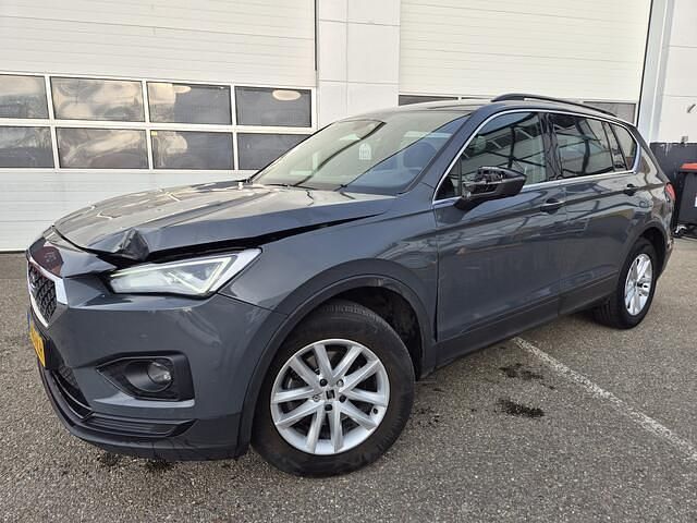 Grijs Gebruikt 2021 Seat Tarraco Style SUV | € 18.999 - Afbeelding 1/4