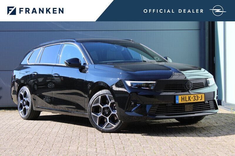 Zwart Gebruikt 2024 Opel Astra Stationwagen | € 31.645 (Goede deal) - Afbeelding 1/4