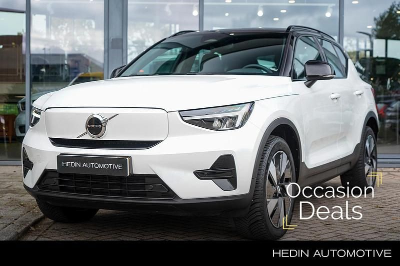 Wit Occasion 2024 Volvo XC40 Plus SUV | € 46.995 (Duur) - Afbeelding 1/4