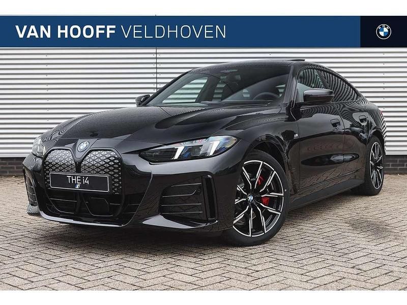 Zwart Nieuw 2025 BMW i4 Comfort Edition Sedan | € 80.900 (Iets duurder) - Afbeelding 1/4