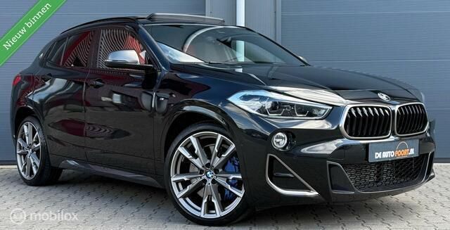 Zwart Gebruikt 2019 BMW X2 Executive SUV | € 32.950 (Eerlijke prijs) - Afbeelding 1/4