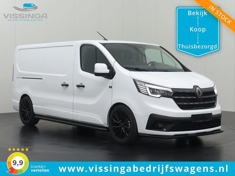 Wit Occasion 2024 Renault Trafic Luxe MPV | € 39.226 (Eerlijke prijs) - Afbeelding 1/4