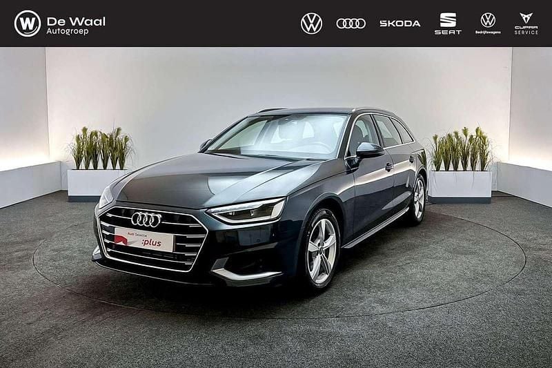 Manhattangrijs metallic Occasion 2024 Audi A4 Advanced Stationwagen | € 32.895 (Goede deal) - Afbeelding 1/3