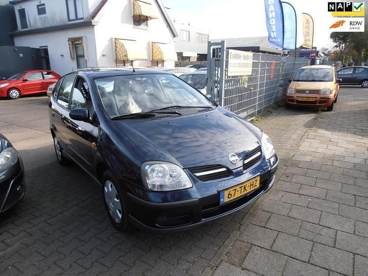 Blauw Gebruikt 2006 Nissan Almera Tino Visia MPV | € 1.450 (Goede deal) - Afbeelding 1/4