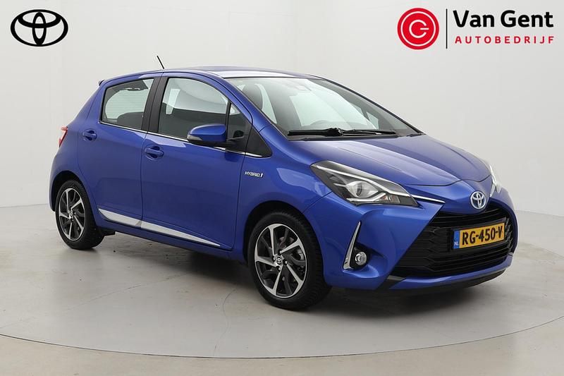 Blauw Occasion 2017 Toyota Yaris Hybrid Premium Hatchback | € 17.499 (Eerlijke prijs) - Afbeelding 1/4