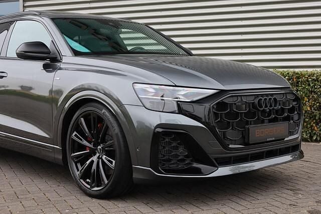 Nieuw Audi Q8 Ambiente 488 PK (358 kW) 2026 Grijs SUV