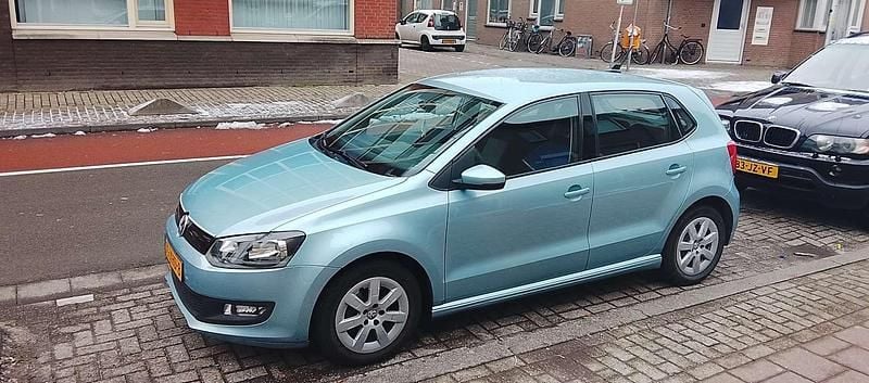 Gebruikt 2012 VW Polo Sedan | € 2.250 (Goede deal) - Afbeelding 1/4