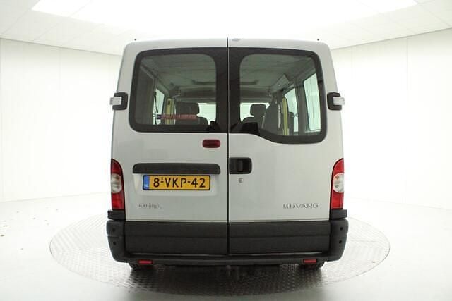 Occasion Opel Movano 101 PK (74 kW) 2008 Zilver Van