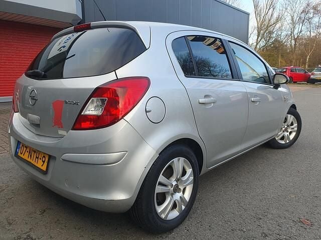 Occasion Opel Corsa Edition 95 PK (69 kW) 2010 Grijs Hatchback