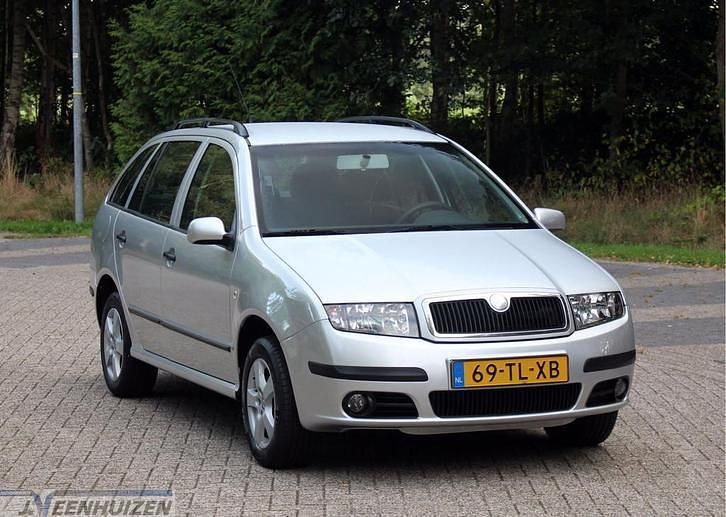 Gebruikt 2006 Skoda Fabia Elegance Stationwagen | € 1.999 (Iets duurder) - Afbeelding 1/4