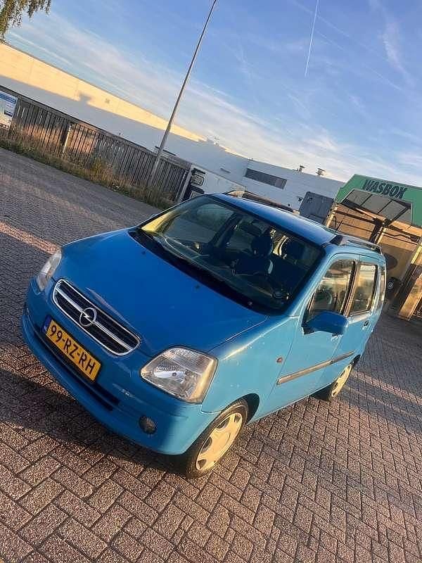 Blauw Gebruikt 2002 Opel Agila Njoy MPV | € 650 (Goede deal) - Afbeelding 1/4