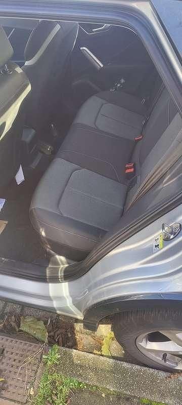 Grijs Gebruikt 2017 Audi Q2 SUV | € 18.500 (Goede deal) - Afbeelding 1/4