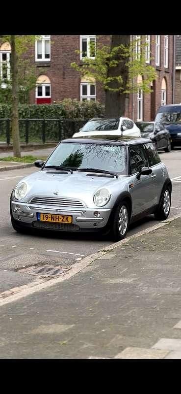 Occasion Mini Cooper 116 PK (85 kW) 2003 Grijs Hatchback
