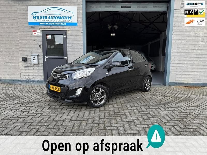 Zwart Gebruikt 2014 Kia Picanto Hatchback | € 6.845 (Eerlijke prijs) - Afbeelding 1/4