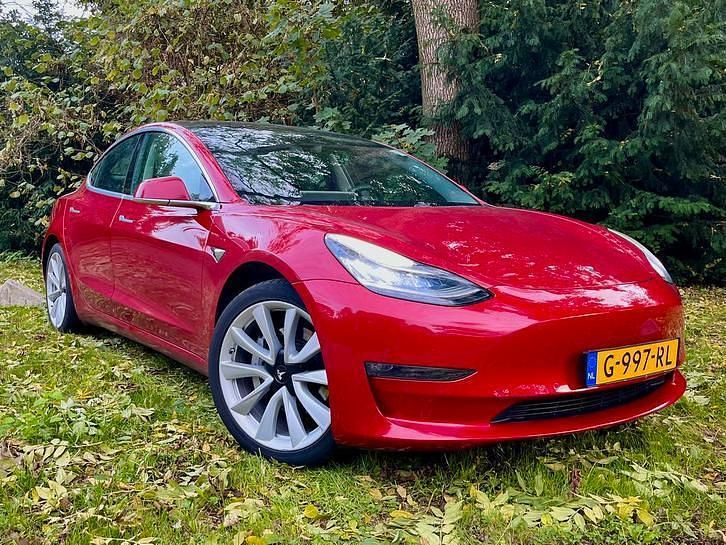 Gebruikt 2019 Tesla Model 3 Long Range AWD Sedan | € 18.950 (Eerlijke prijs) - Afbeelding 1/4