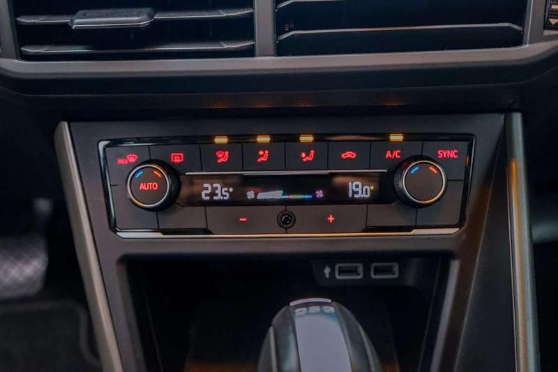 Occasion VW Polo R-line 95 PK (69 kW) 2018 Hatchback