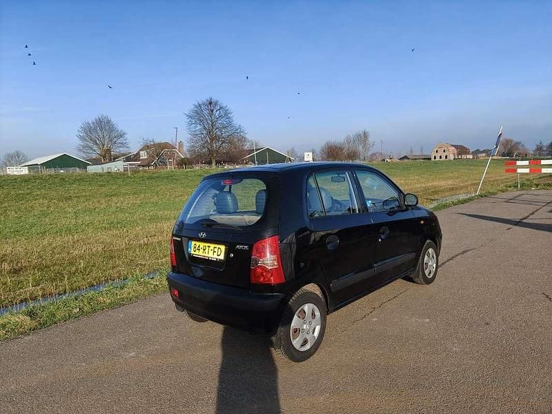 Occasion Hyundai Atos Active 58 PK (42 kW) 2005 Zwart Hatchback