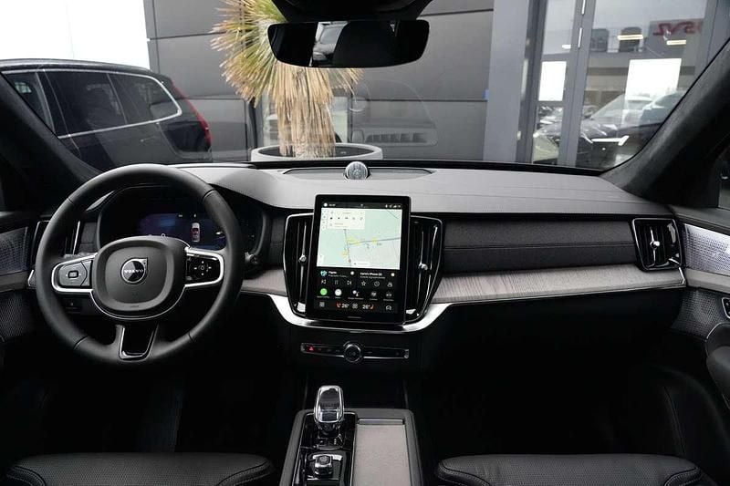 Nieuw Volvo XC90 Ultra 455 PK (334 kW) 2025 Paars (metallic) SUV