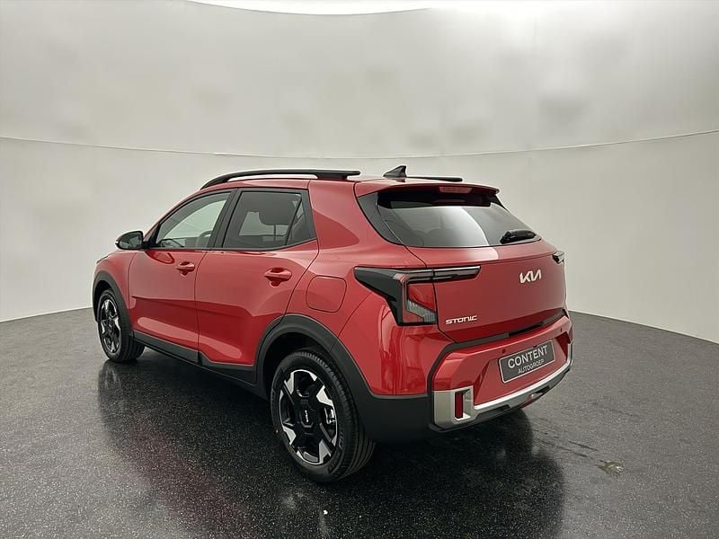 Nieuw Kia Stonic 2026 Rood metallic SUV