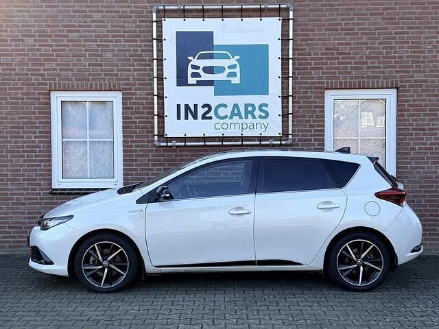 Occasion Toyota Auris Edition 136 PK (100 kW) 2018 Wit Hatchback