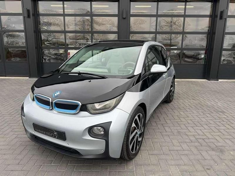 Grijs, metallic lak Gebruikt 2014 BMW i3 Hatchback | € 9.950 (Eerlijke prijs) - Afbeelding 1/4