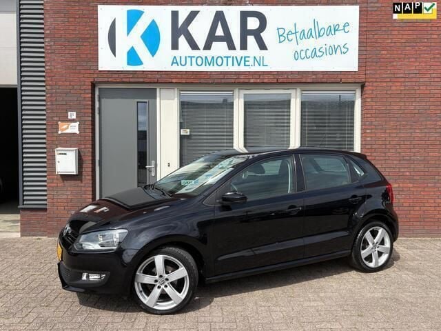 Zwart Gebruikt 2011 VW Polo Comfortline Hatchback | € 5.650 (Goede deal) - Afbeelding 1/4