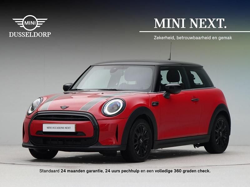 Occasion Mini Cooper 136 PK (100 kW) 2023 Rood Hatchback