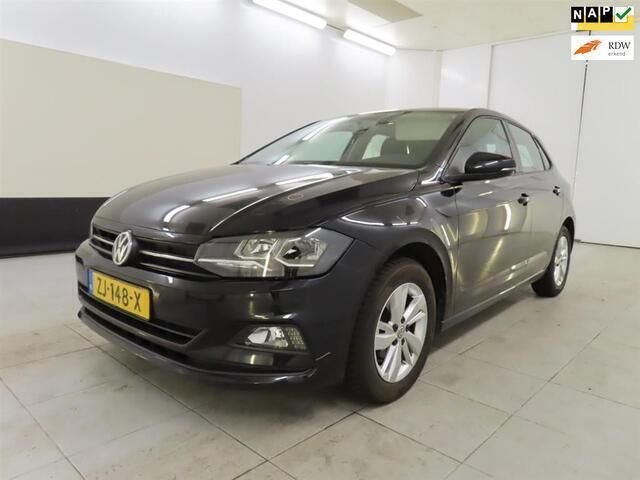 Zwart Gebruikt 2019 VW Polo Comfortline Hatchback | € 9.350 (Goede deal) - Afbeelding 1/4