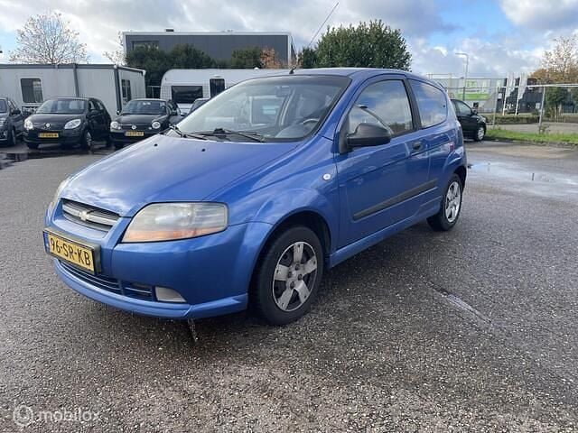 Blauw Gebruikt 2006 Chevrolet Kalos Hatchback | € 850 (Eerlijke prijs) - Afbeelding 1/4
