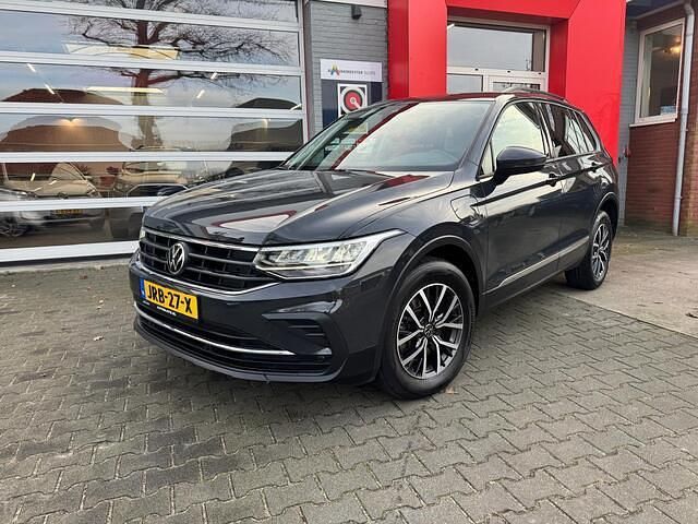 Occasion VW Tiguan Business+ 150 PK (110 kW) 2022 Grijs SUV