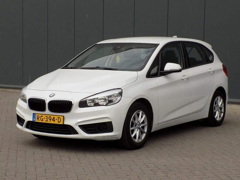Wit Gebruikt 2015 BMW 218 Stationwagen | € 11.600 (Goede deal) - Afbeelding 1/4