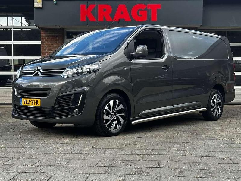 Grijs Gebruikt 2021 Citroën Jumpy MPV | € 12.950 (Goede deal) - Afbeelding 1/4