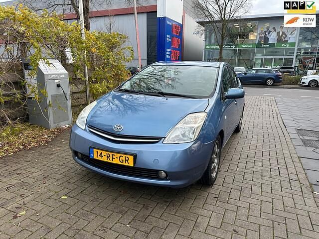Blauw Gebruikt 2005 Toyota Prius Hatchback | € 2.750 (Eerlijke prijs) - Afbeelding 1/4