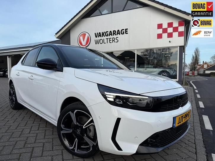 Occasion 2025 Opel Corsa-e Hatchback | € 24.950 (Duur) - Afbeelding 1/4