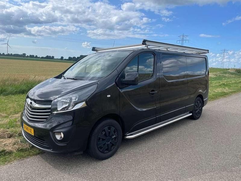 Zwart Gebruikt 2019 Opel Vivaro Eco Van | € 15.000 (Eerlijke prijs) - Afbeelding 1/4