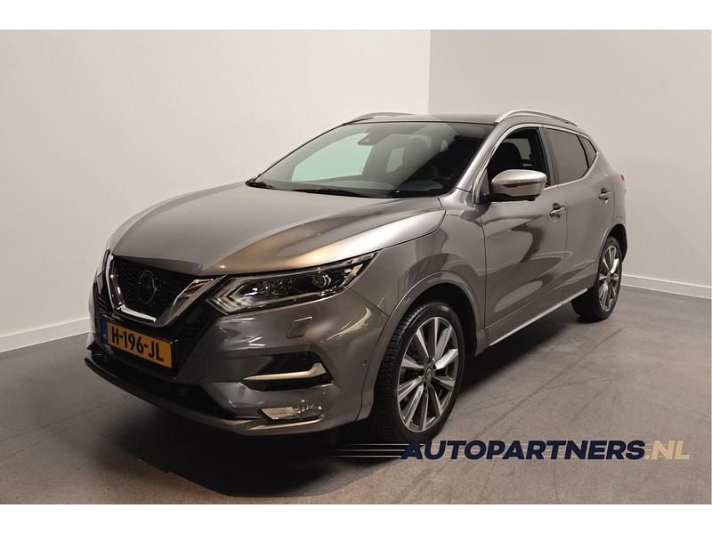 Grijs Gebruikt 2019 Nissan Qashqai Tekna+ SUV | € 18.450 (Eerlijke prijs) - Afbeelding 1/4