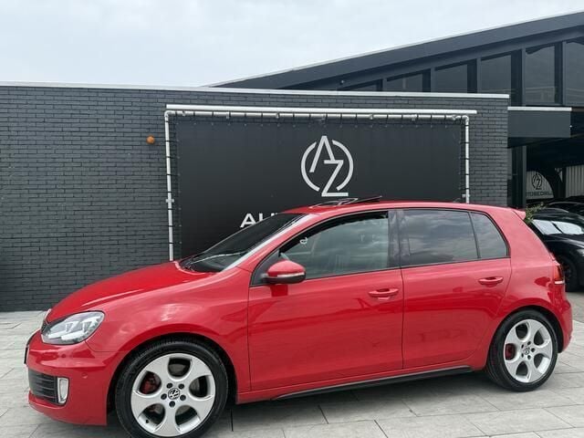 Rood Gebruikt 2013 VW Golf VII Edition Hatchback | € 10.950 (Super prijs) - Afbeelding 1/4