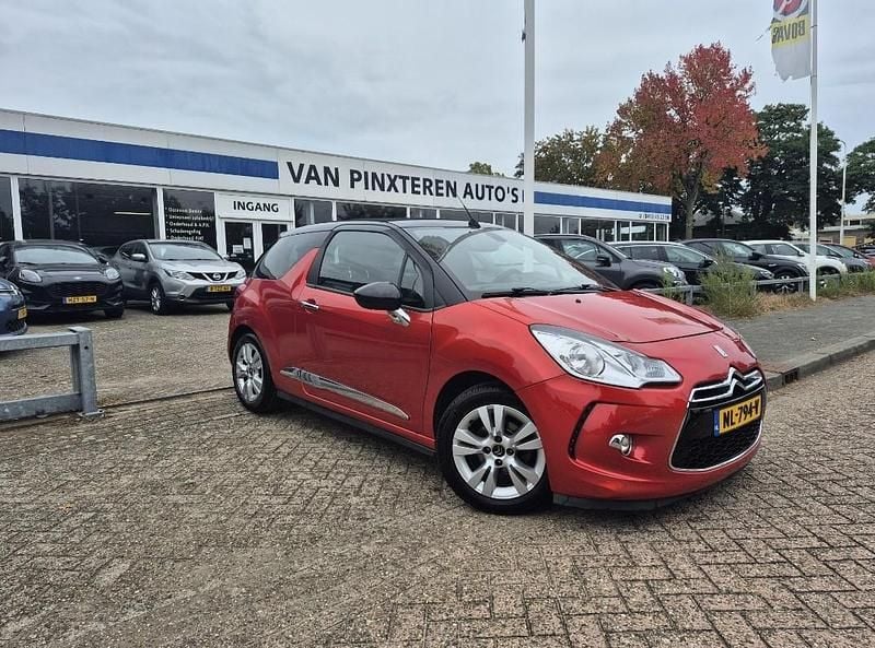Paars Gebruikt 2015 Citroën DS3 Cabriolet So Chic Cabriolet | € 8.645 - Afbeelding 1/4